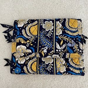 Vera Bradley Toiletry/Makeup Organizer